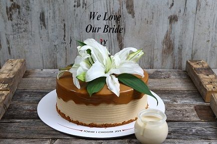 Lotus Bride cake