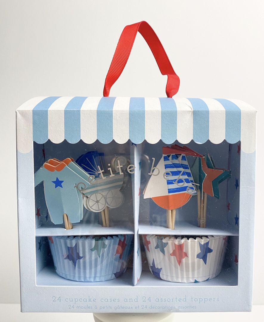 Petite Bebe cupcake set