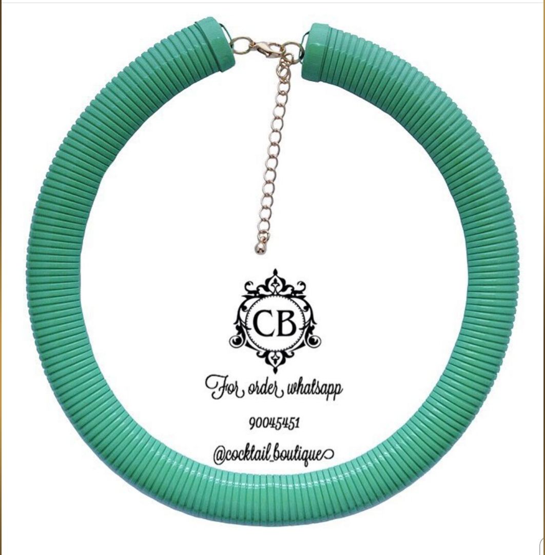 Spring design necklace
