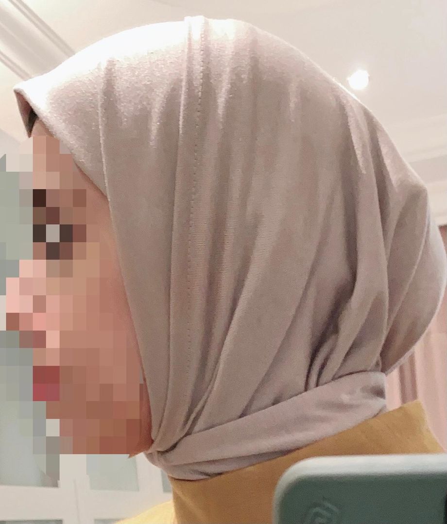 اللون بيجي