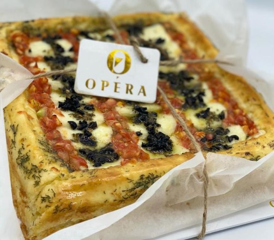 بريوش جبن الحلوم مع الزيون