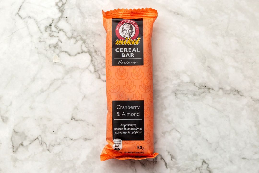 Cranberry and Almond Cereal bar