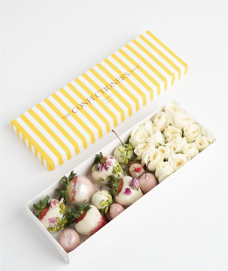 Strawberries and flowers