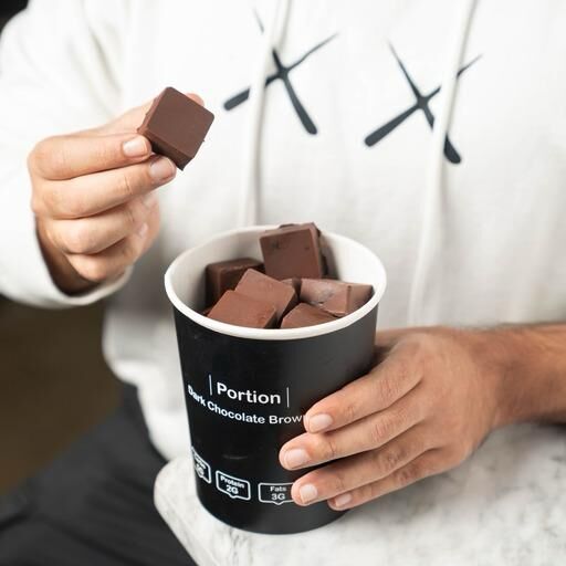 Dark chocolate brownies box