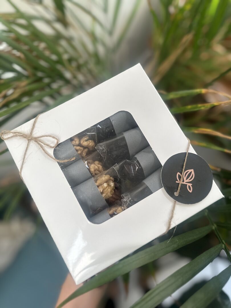 Travel Snack- 10 bags of nuts& dates + flora dates