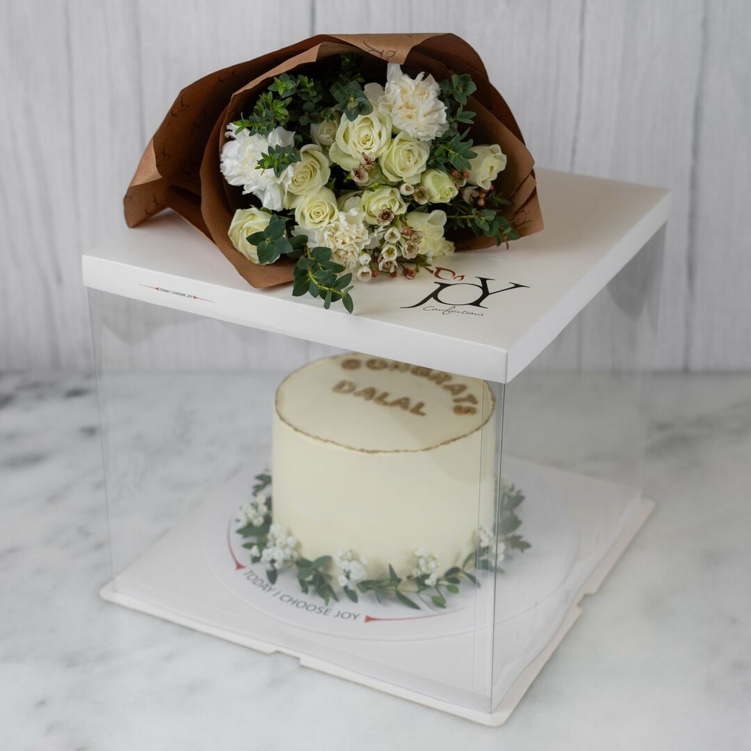 Dalal Bridal Cake - Mini Fresh Flowers Bouquet