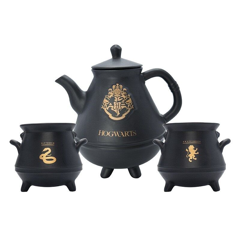 Harry Potter Teapot & 2 Hogwarts Mug Set