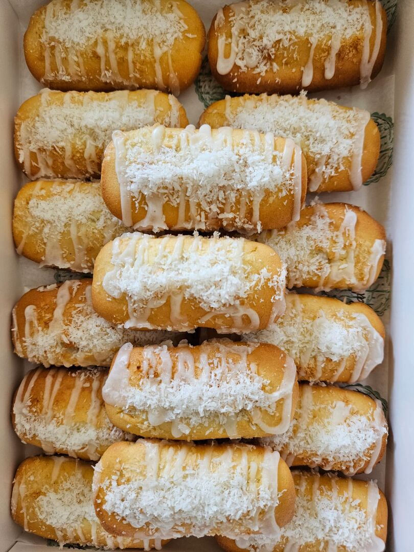 Coconut coffee cake