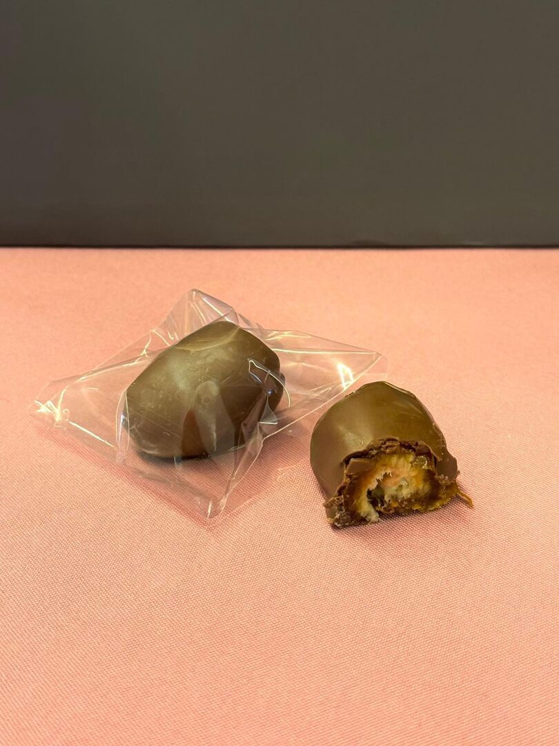 Coconut dates