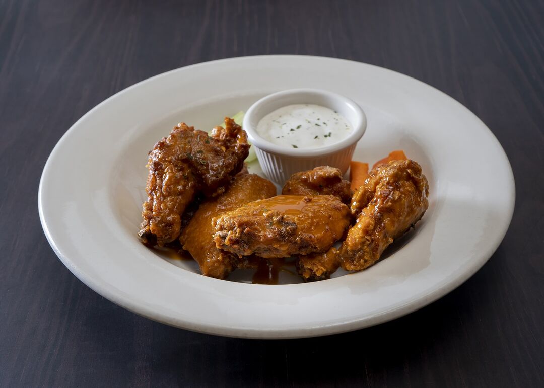 JOHNNY'S BUFFALO WINGS.