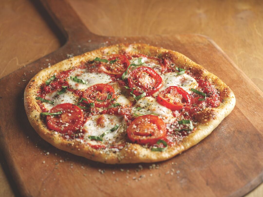 TRADITIONAL MARGHERITA.