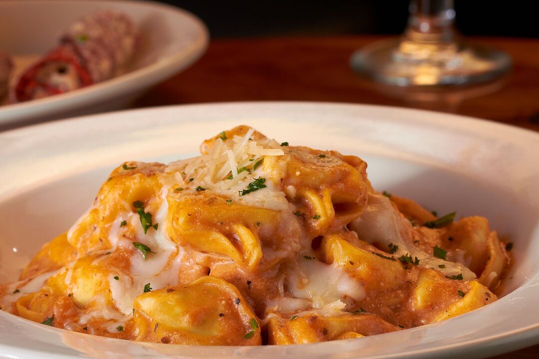 BAKED CHEESE TORTELLONI.