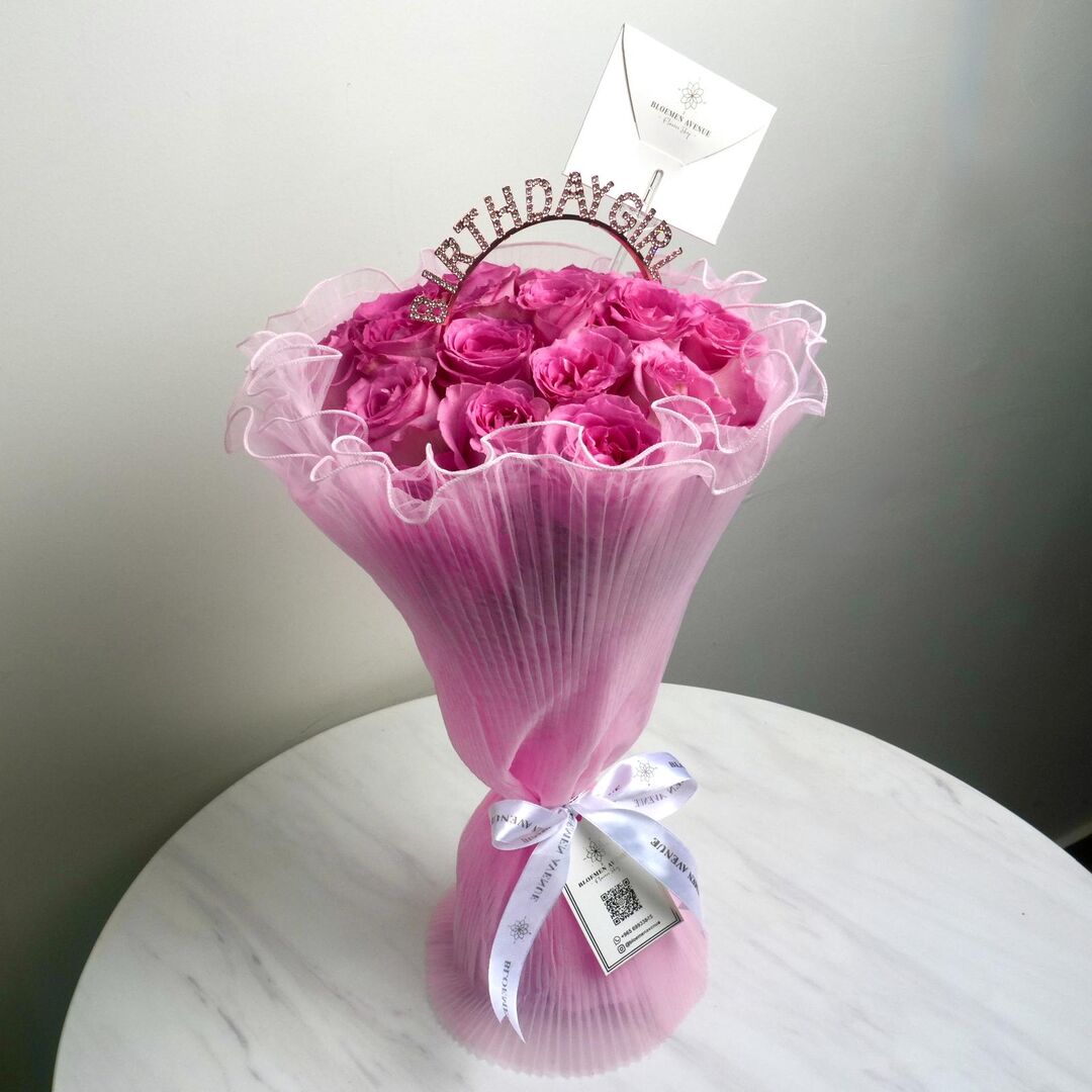 Birthday Girl Pink Bouquet H20