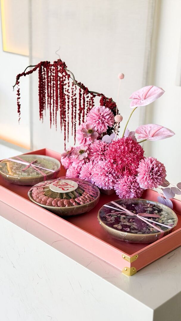 EID Arrangement on Pink tray 2