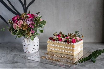 Bundle Mom Vanilla Garden with Flowers