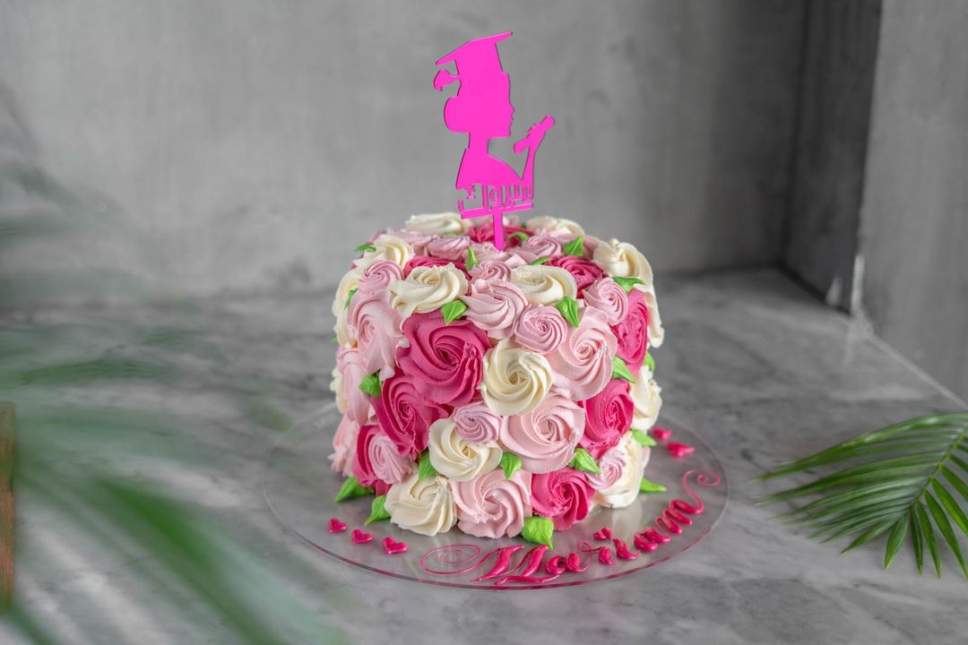 Mom Flora Cake