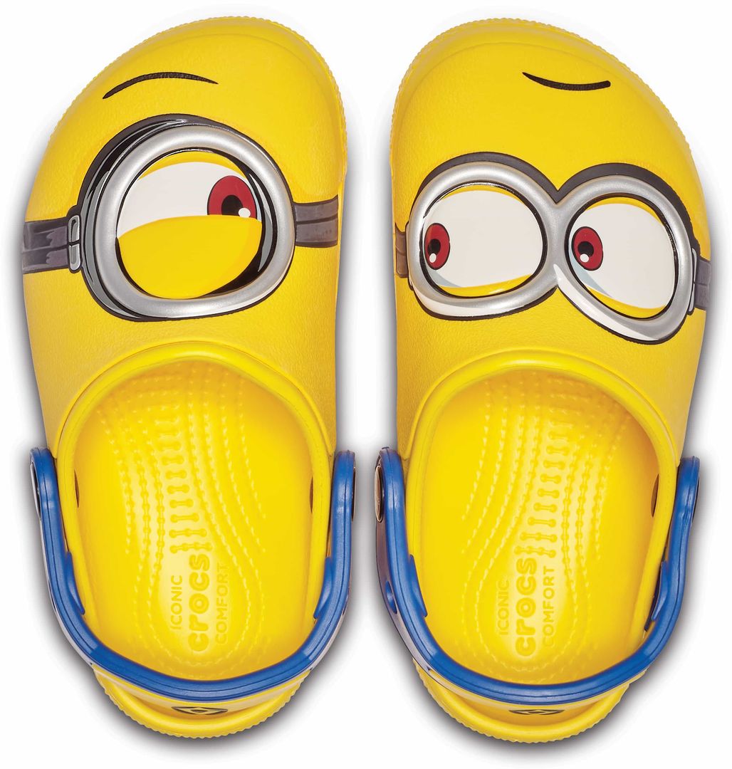 crocs minions clog