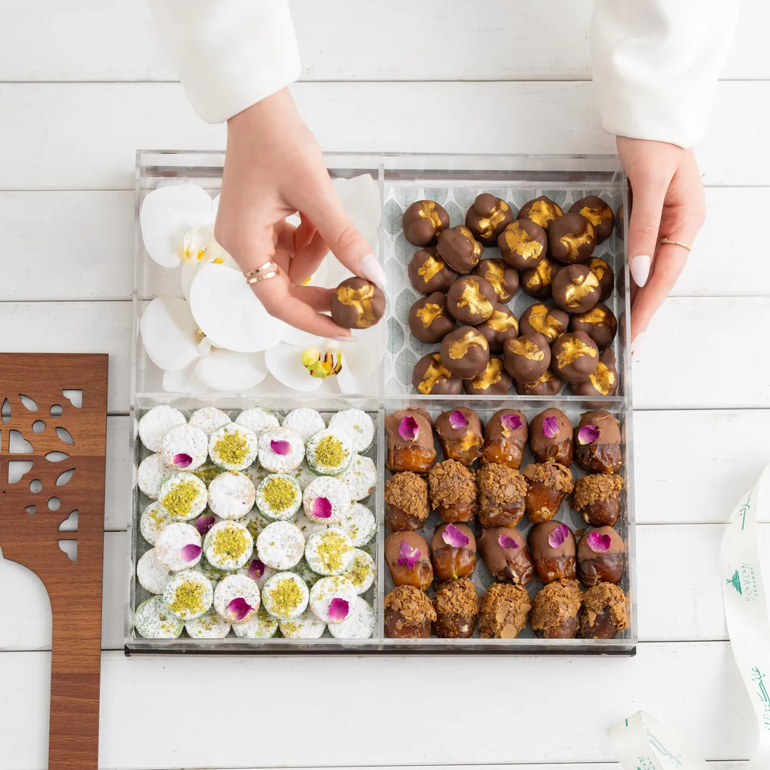 Eid gathering tray