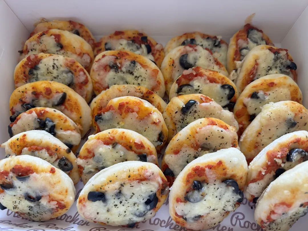 Olive Pizza