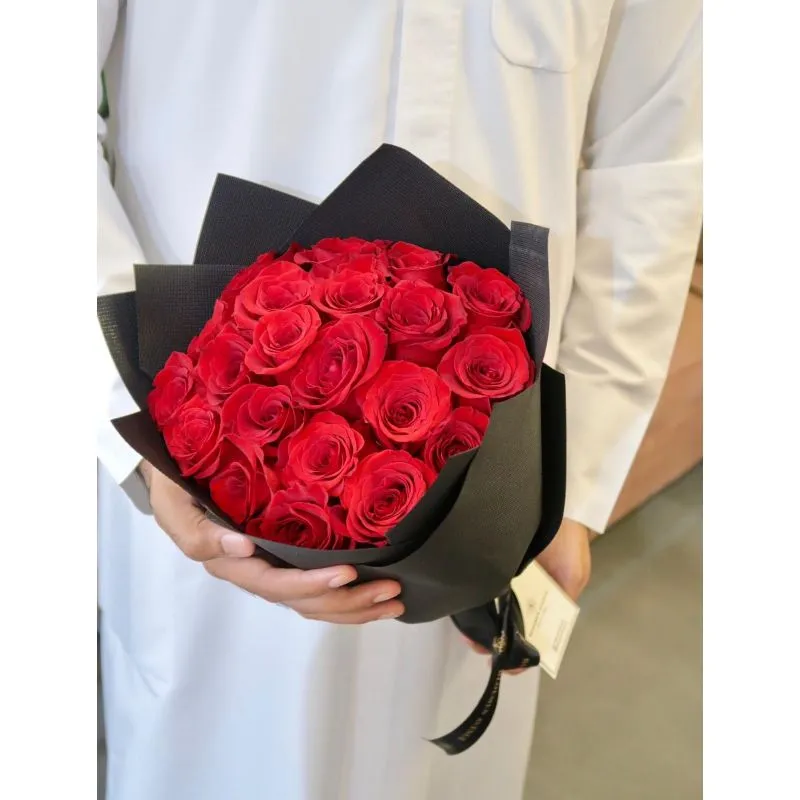 Hand Bouquet Red Rose A91