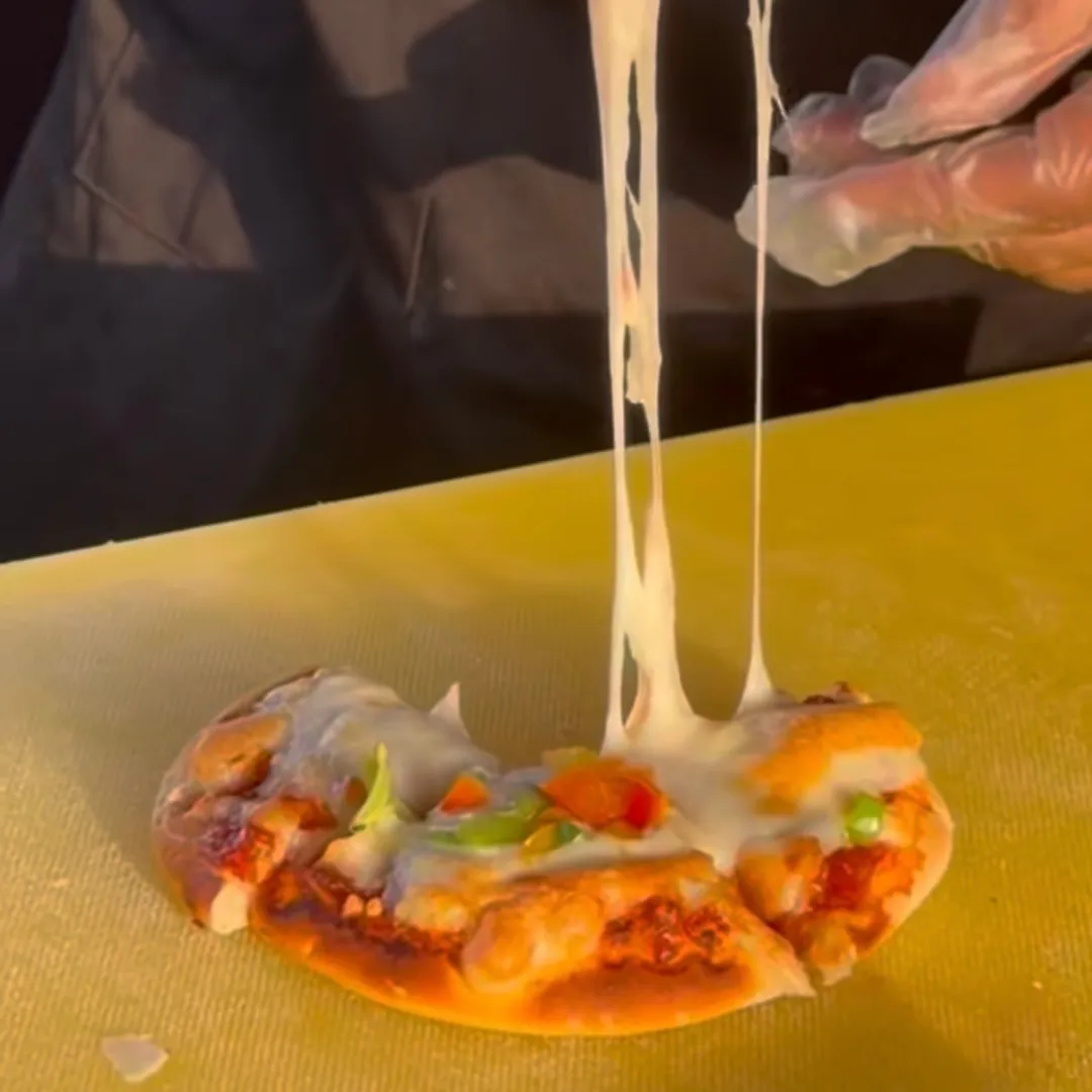 Mini Pizza Station