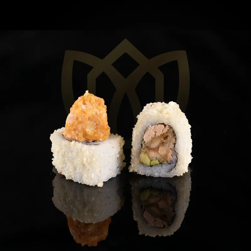 SALMON TARTAR ROLL