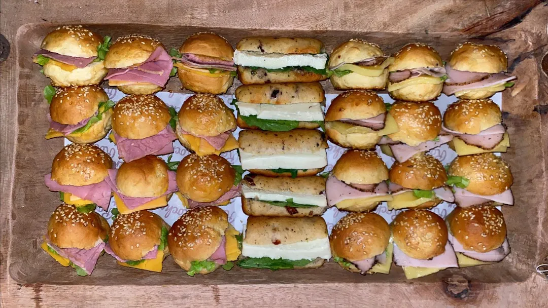 Mix Mini Sandwiches