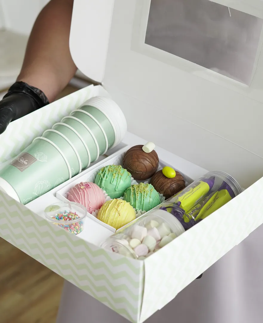 Hot Chocolate Bombs - Mix Flavors