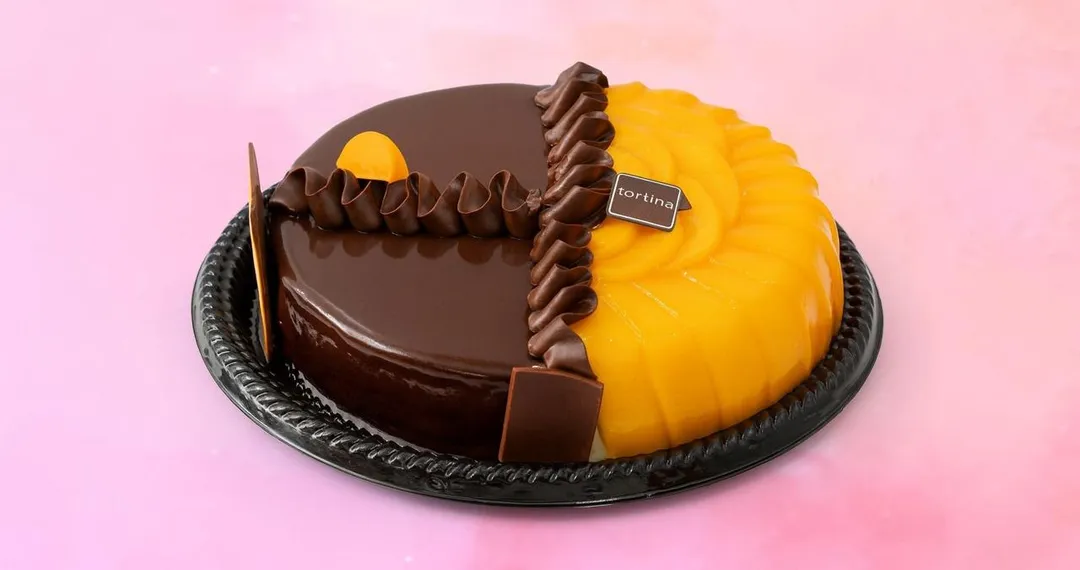 Half Vergeh Half Mango Cake