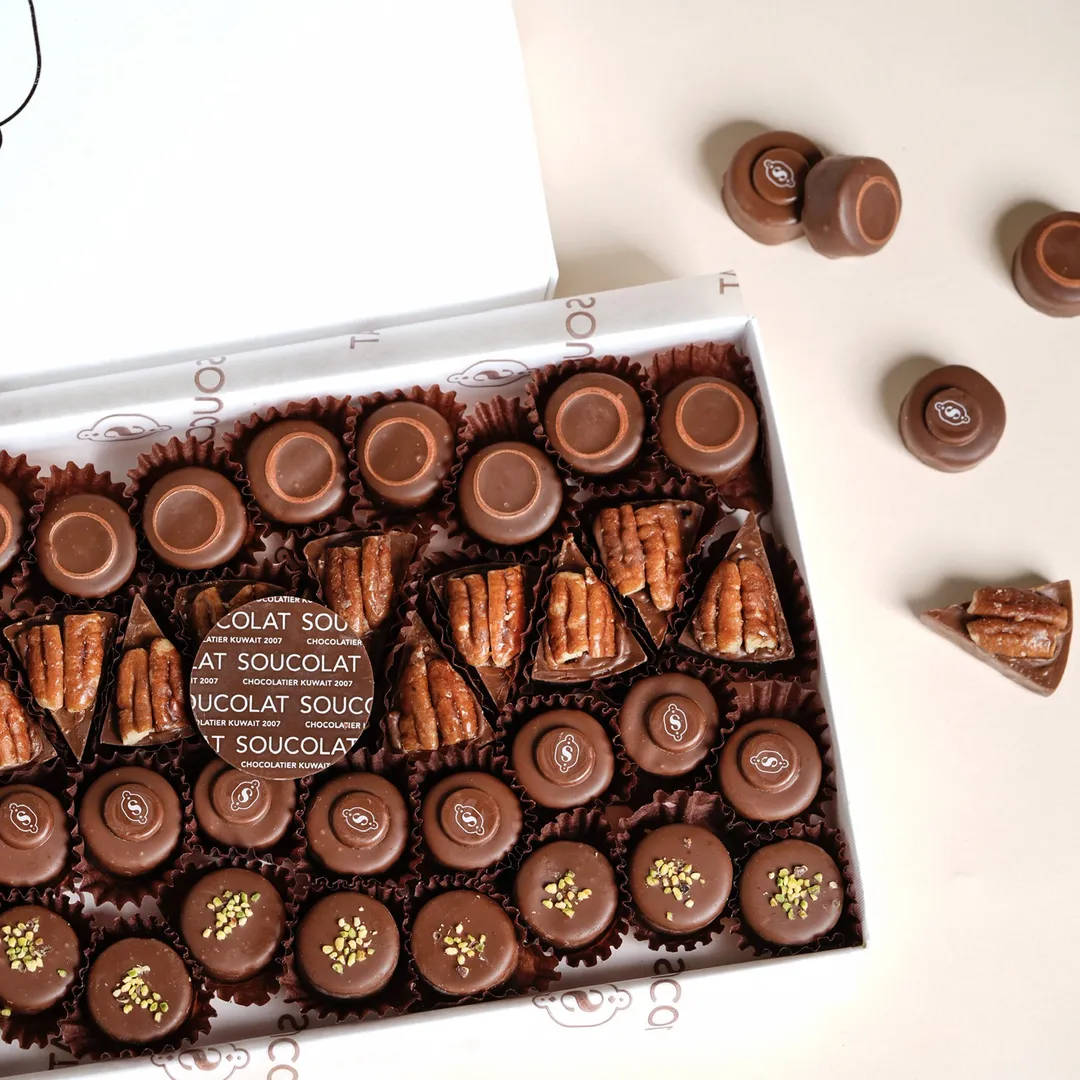 Mixed Chocolate Box - 44 Pcs ( Mix 2 )