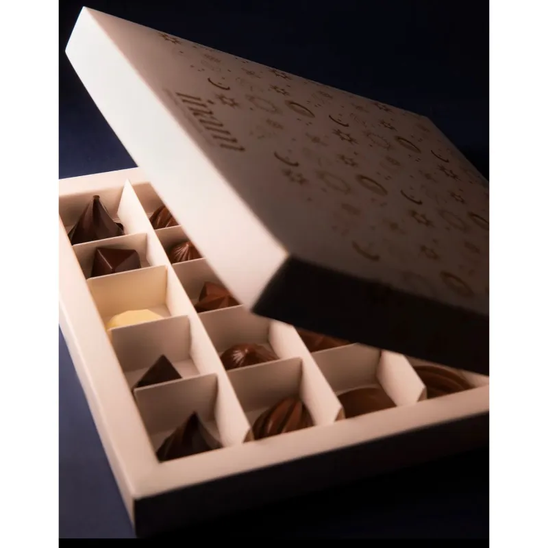 25 Pieces Box