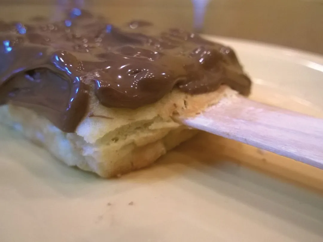 وافل بلجيكي بالنوتيلا