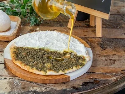 زعتر / لبنه