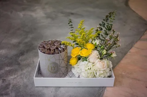 M1 - YELLOW WHITE TRAY SET