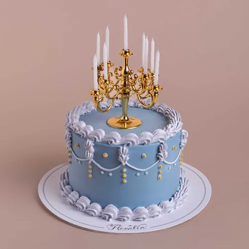 Classic blue cake gold candleholder