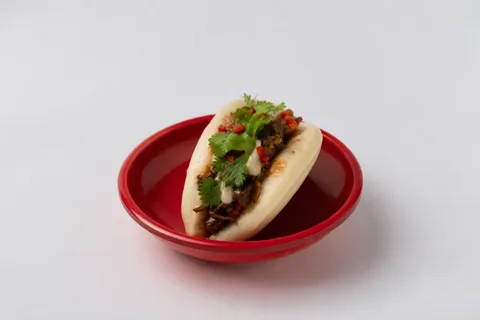 Pulled Beef Bao