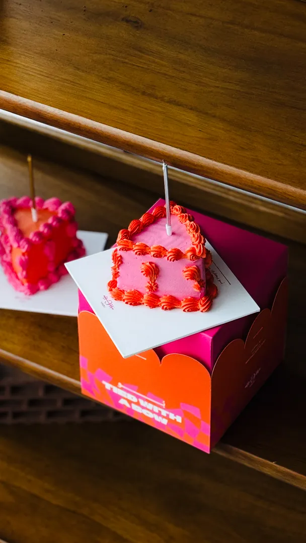 ‏Mini Bow Pink Cake (3 inch)