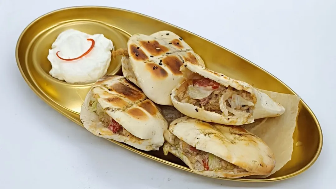 مينى شاورمة دجاج