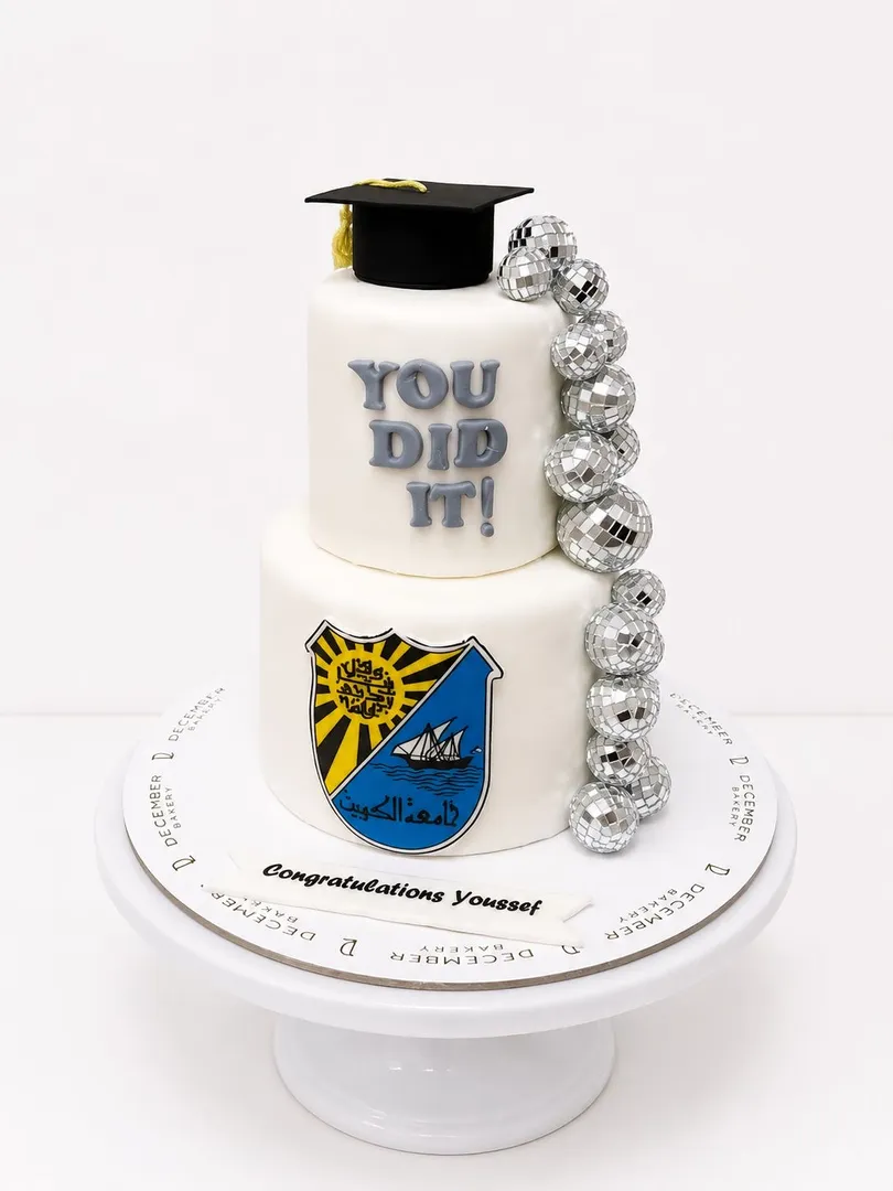 كيكه التخرج 🎓 طبقتين الجامعه