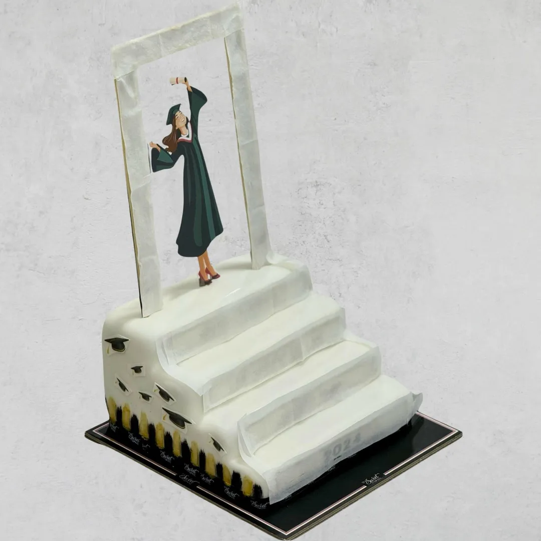 Graduation Surprise Cake