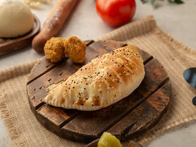 Labneh, Falafel