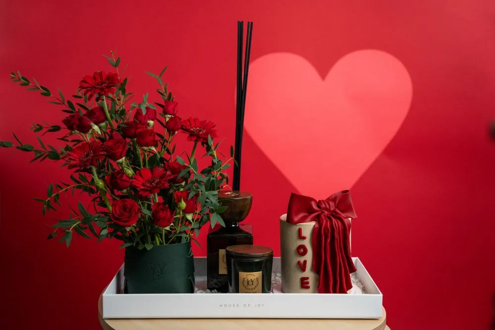 Red Bow Scent Tray