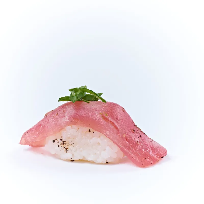 TATAKI TUNA NIGIRI