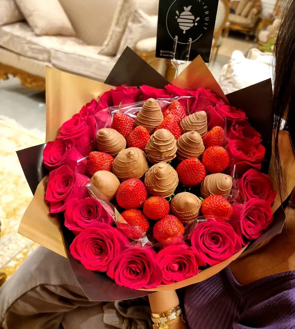 strawberries with chocolate bouquet