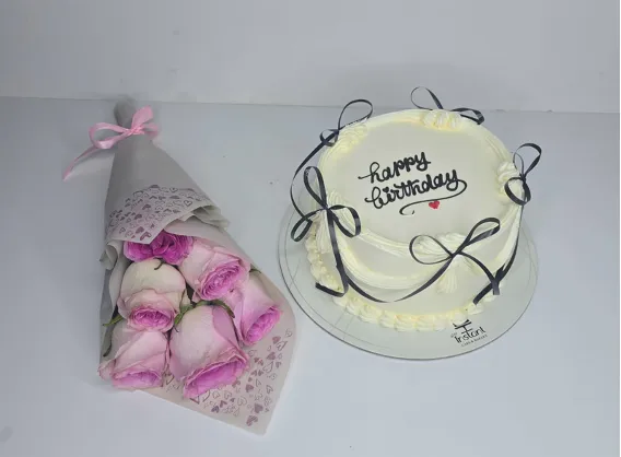Cake with Flower 4