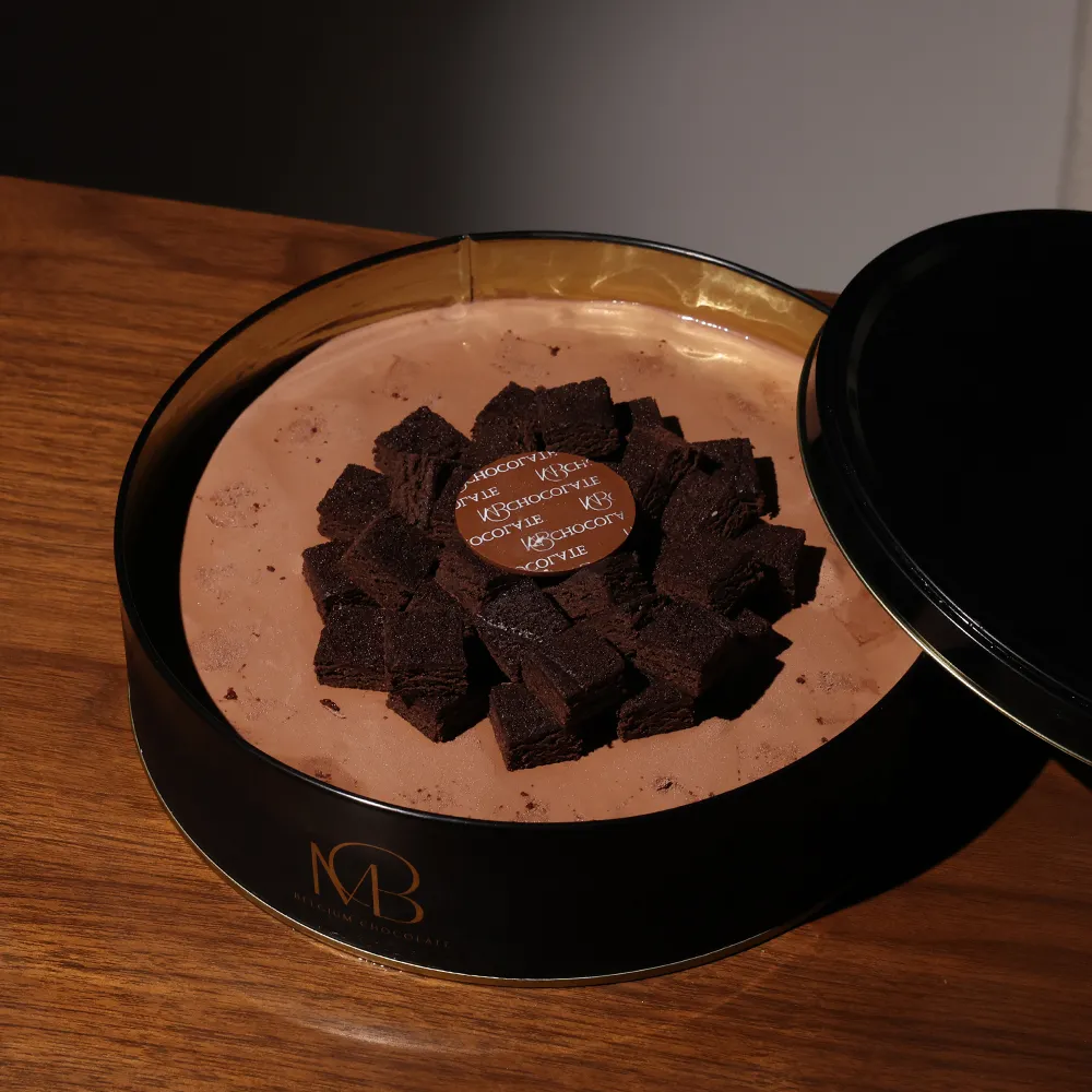 Round brownie ice cream
