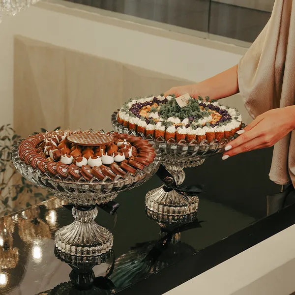 Large crystal stand with kebab mixes(E2)