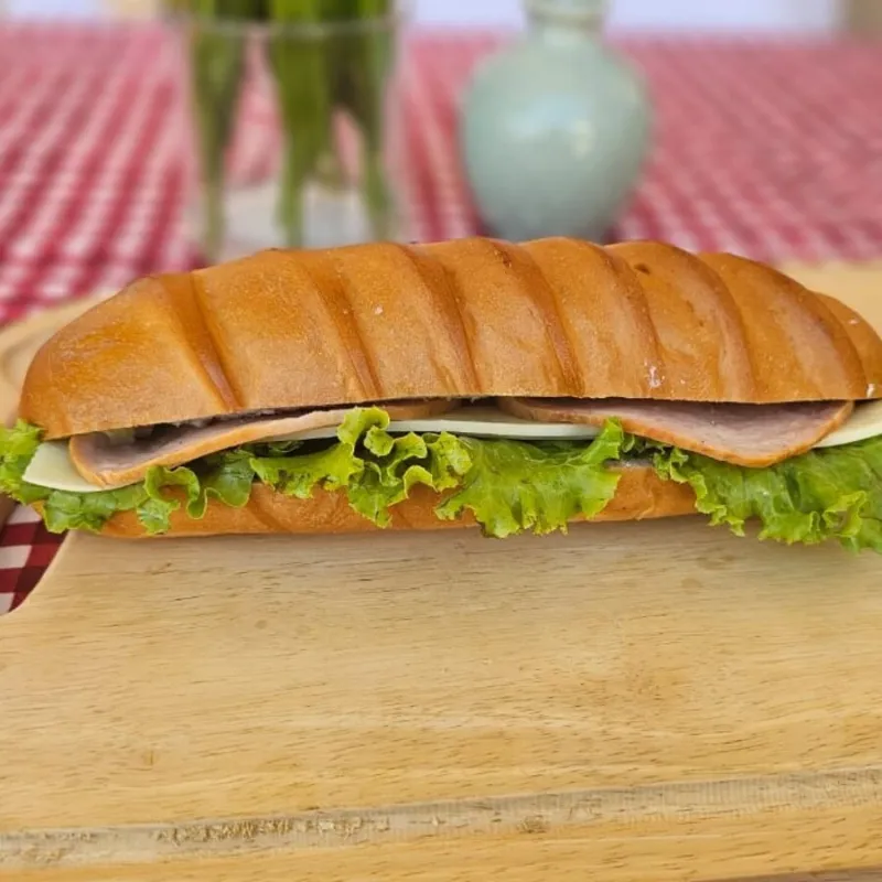 Smoked Turkey Cheddar