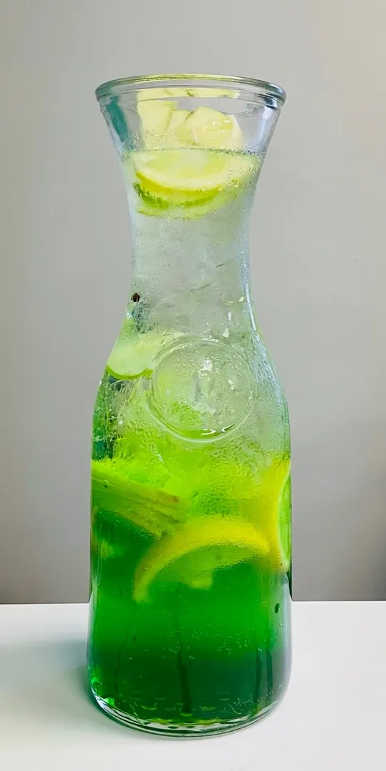 تفاح ونعناع