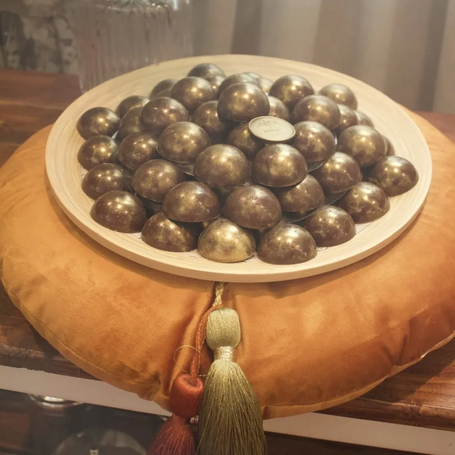 Dates balls